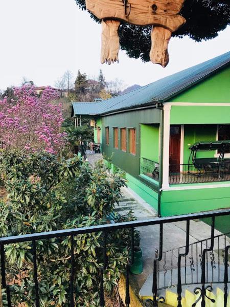 Apartment Green House Makhinjauri Bagian luar foto