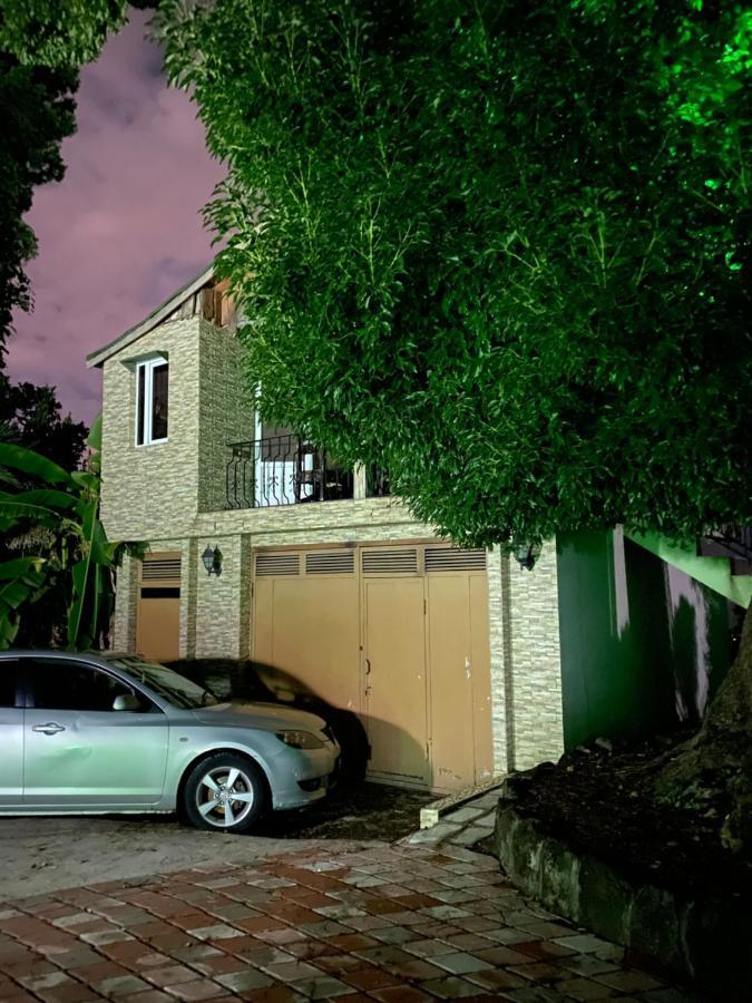 Apartment Green House Makhinjauri Bagian luar foto