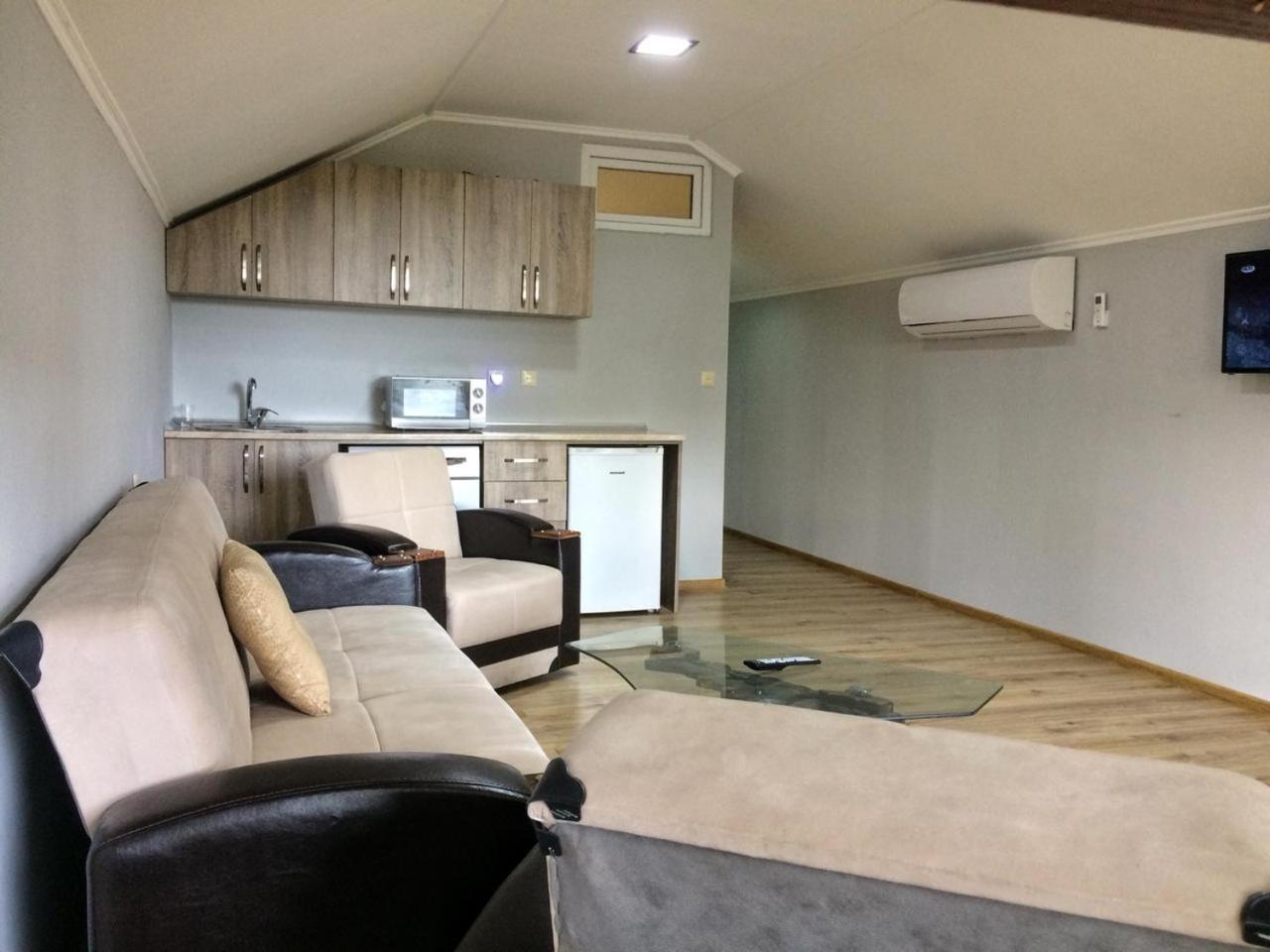 Apartment Green House Makhinjauri Bagian luar foto
