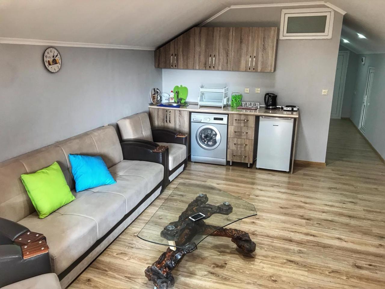 Apartment Green House Makhinjauri Bagian luar foto